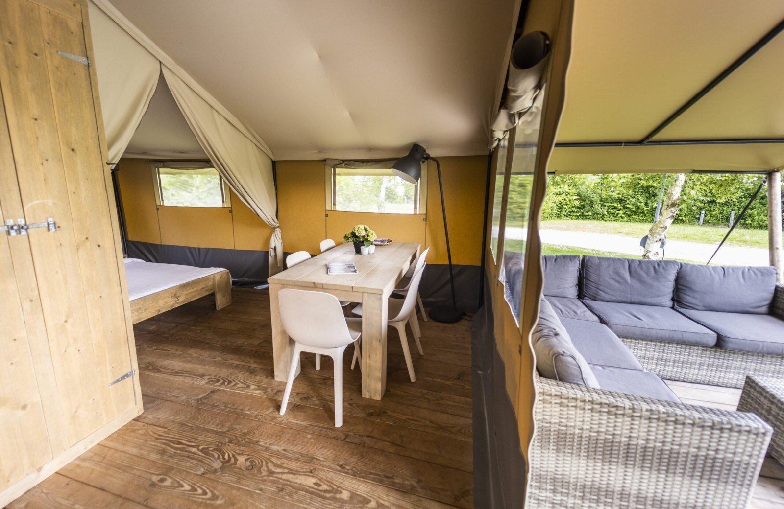 Luxe safaritenten cnossen leekstermeer